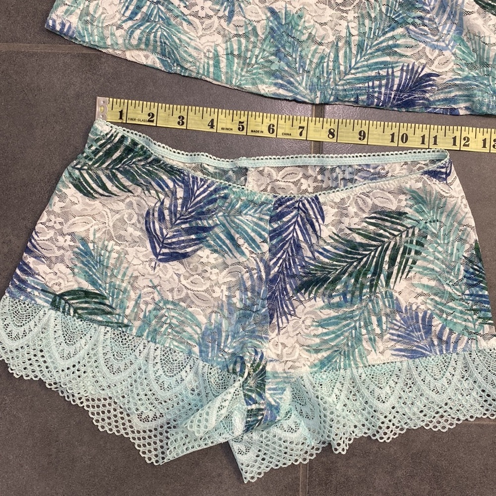 In Bloom by Jonquil Act Naturally Camisole & Shorts Pajamas XS - Picture 3 of 8